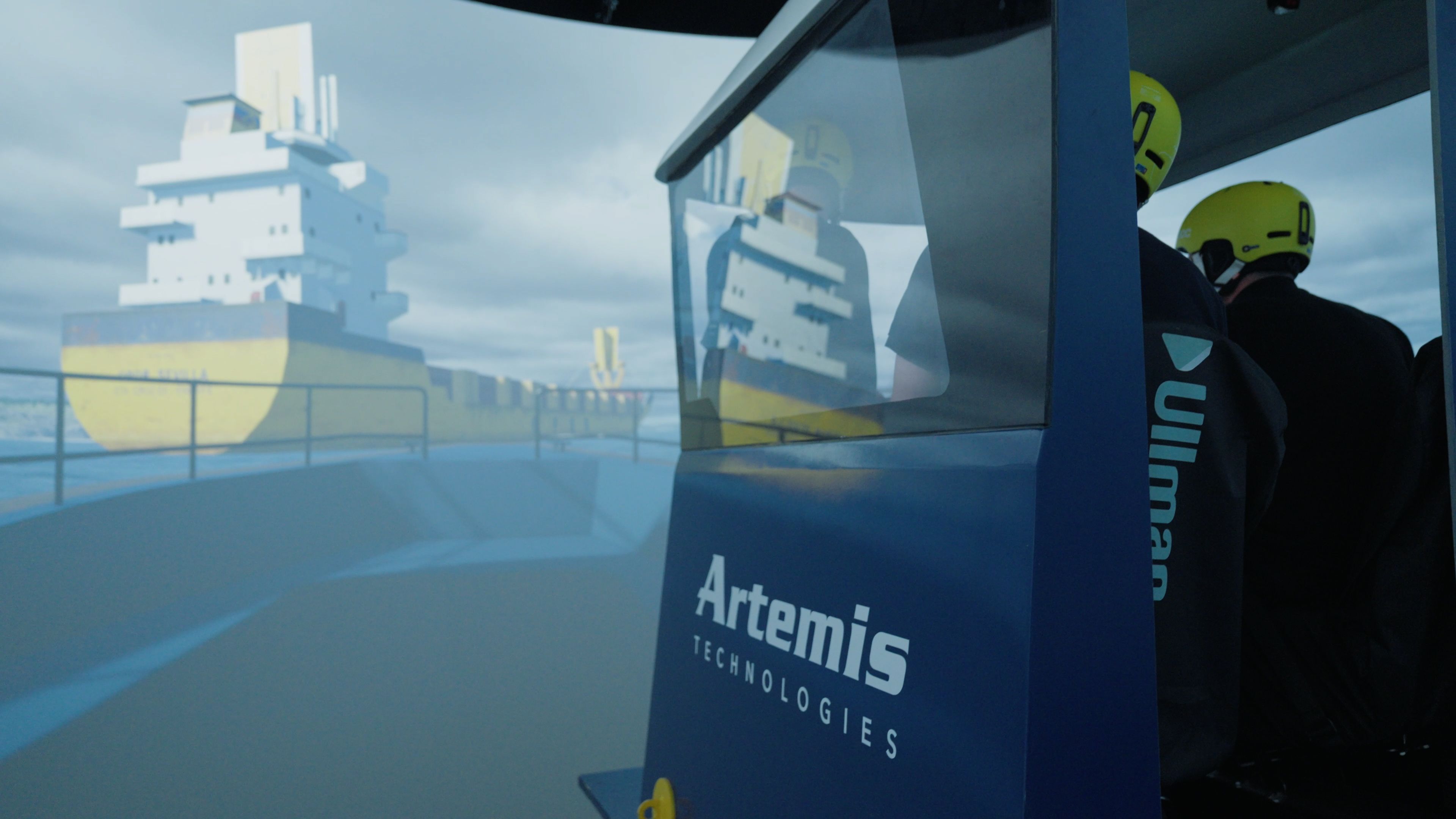 Pilot crew using the state of the art simulator screen and cabin