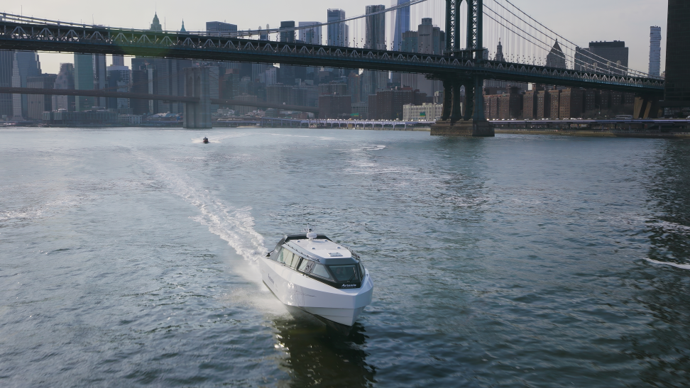 A hydrofoil boat at Brooklyn Bridge