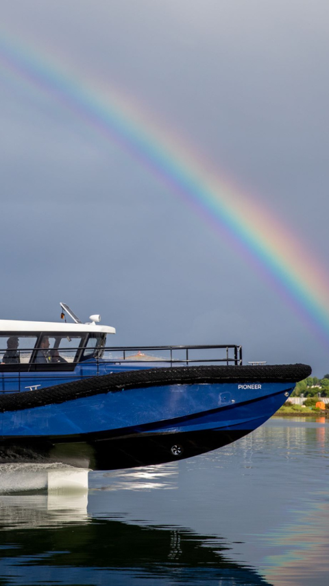 Artemis Technologies EF-12 Workboat foiling in Belfast Harbor 