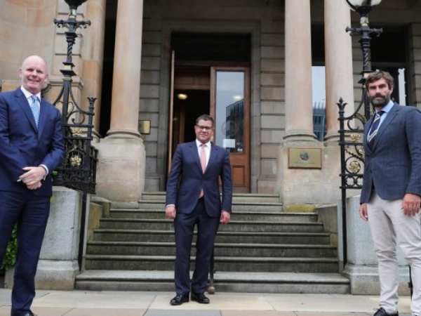 UK Business Minister Visits Artemis Technologies 