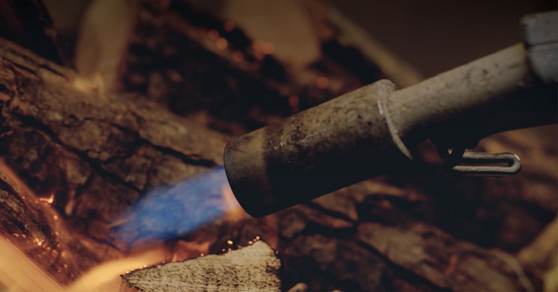 Scorching deluxe logs 2