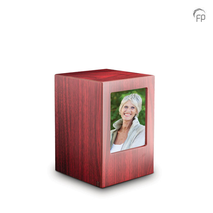 MPG 002 MDF Urn