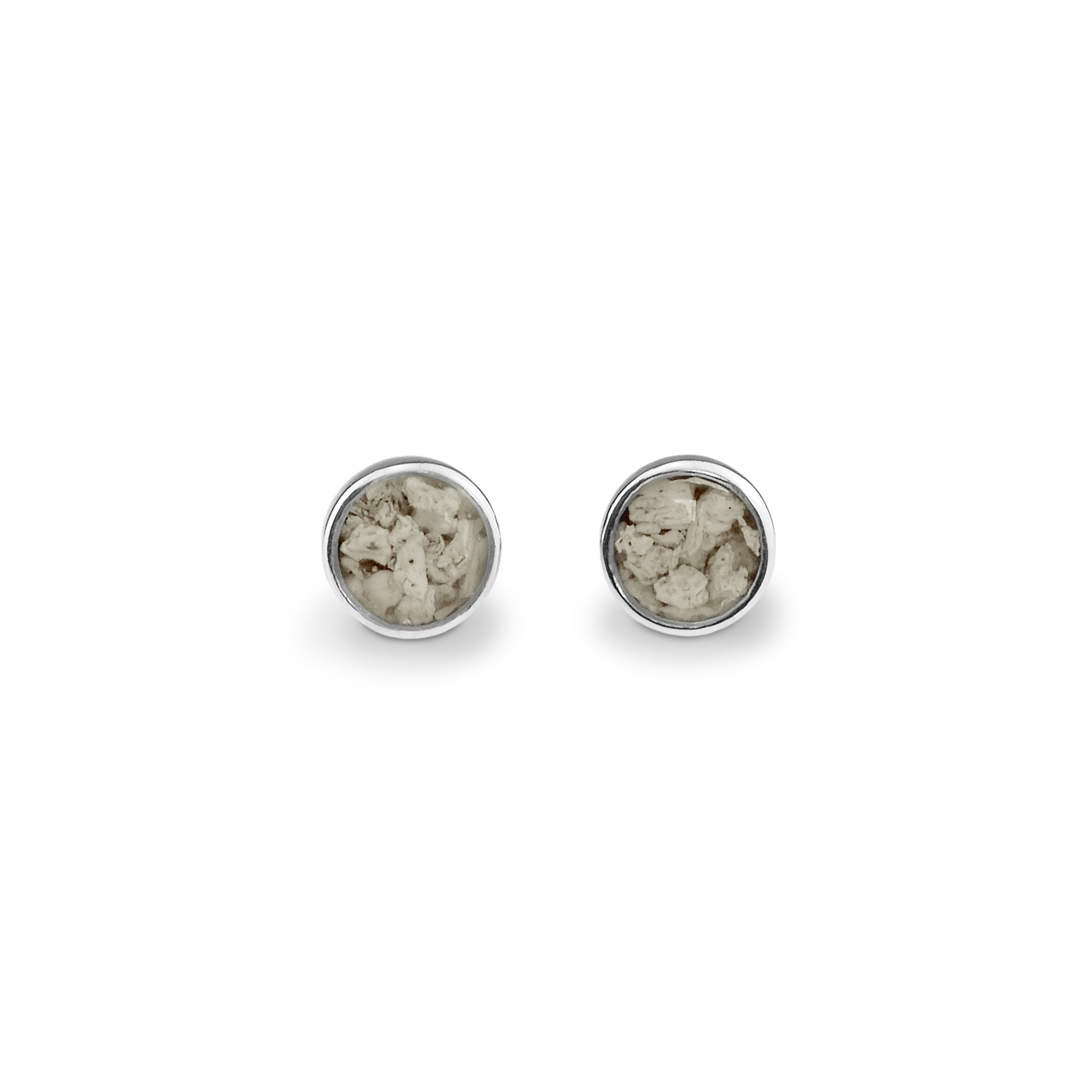 EverWith Ladies Classic Round Memorial Ashes Earrings - Sterling Silver - Transparent