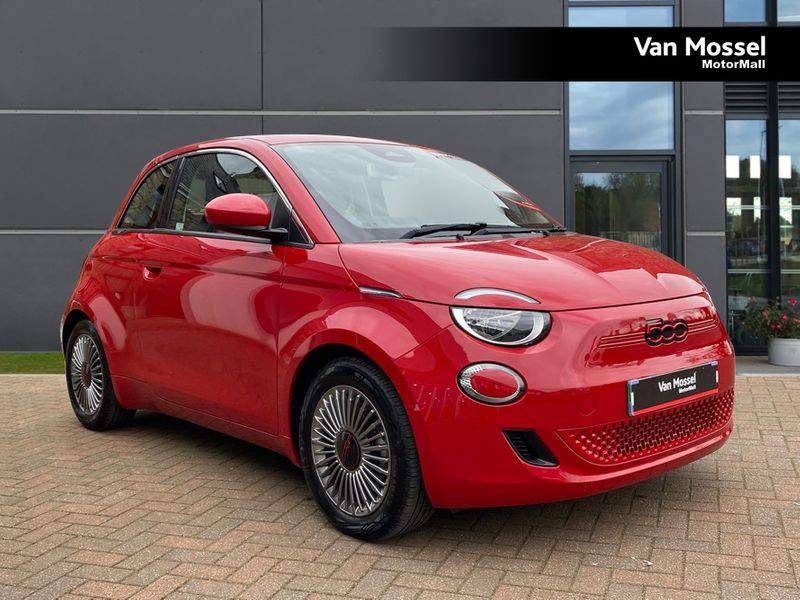 FIAT 500 Red