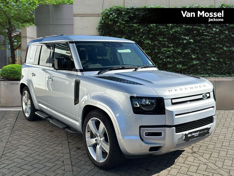 Land Rover Defender XS Edition