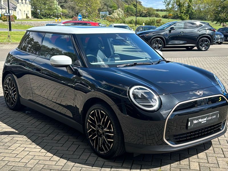 MINI Cooper SE Exclusive