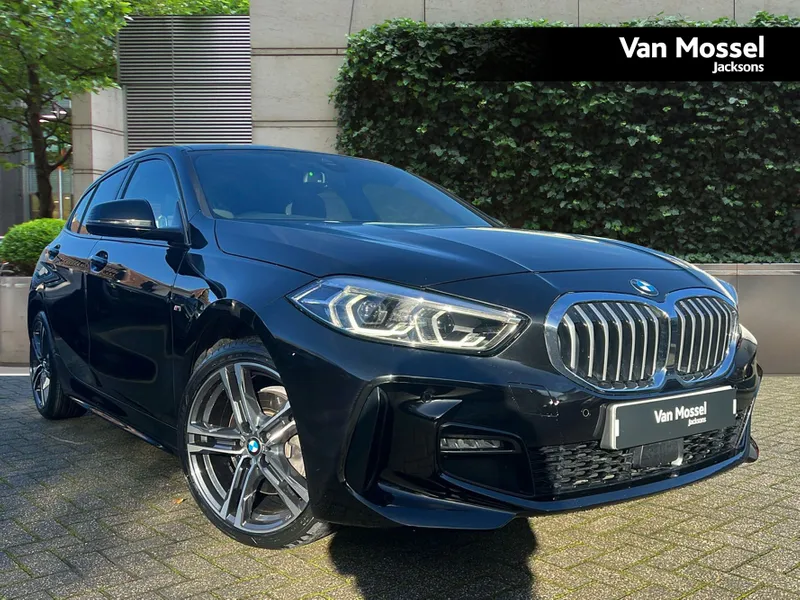 BMW 1 SERIES