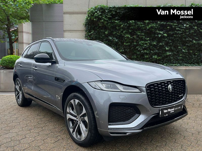 Jaguar F-pace R-Dynamic HSE Black