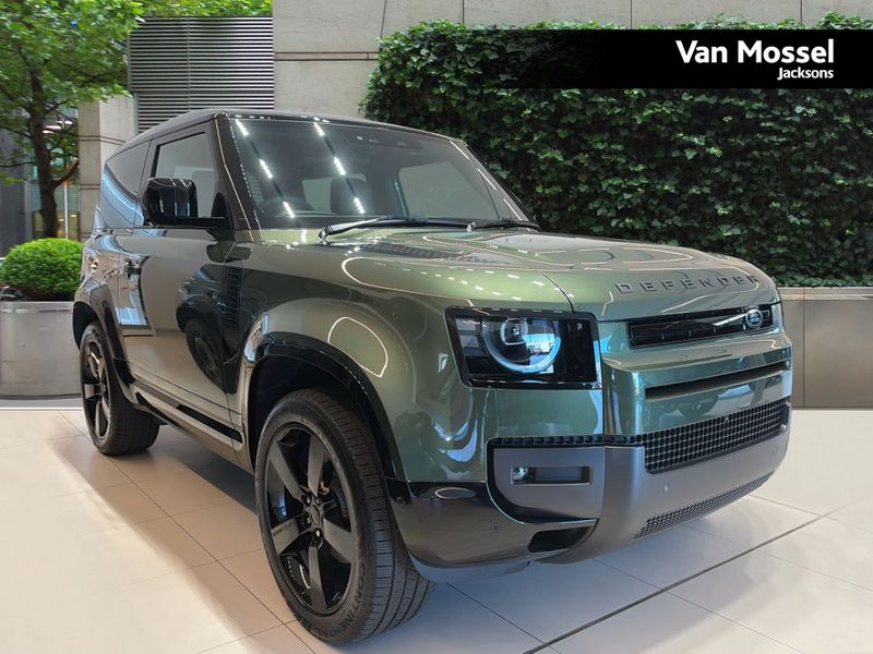 Land Rover Defender X-Dynamic HSE