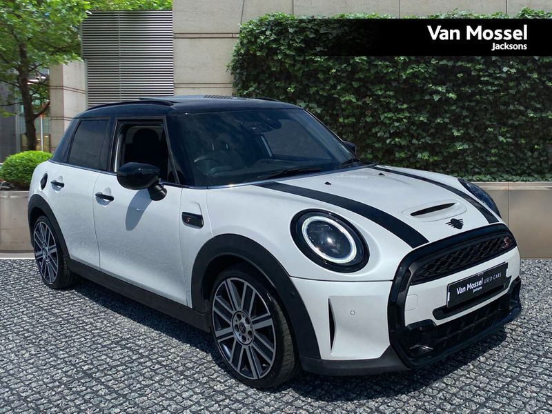 MINI Hatchback Cooper S Exclusive