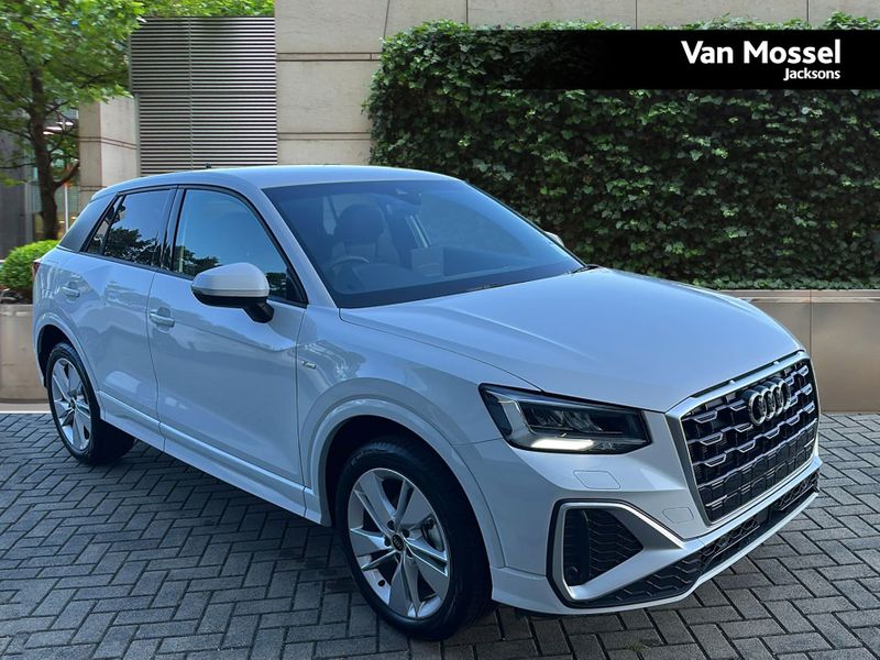 Audi Q2 S Line