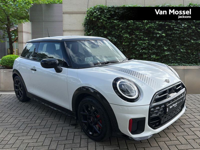 MINI Cooper John Cooper Works