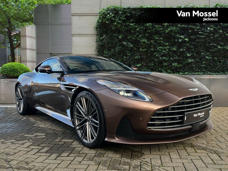 Aston Martin Db12 
