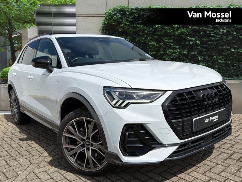 Audi Q3 Black Edition