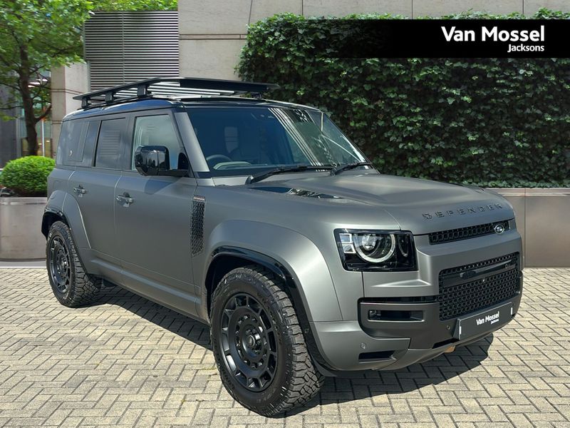 Land Rover Defender Octa Edition One