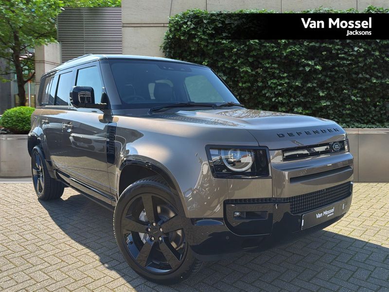 Land Rover Defender X-Dynamic HSE
