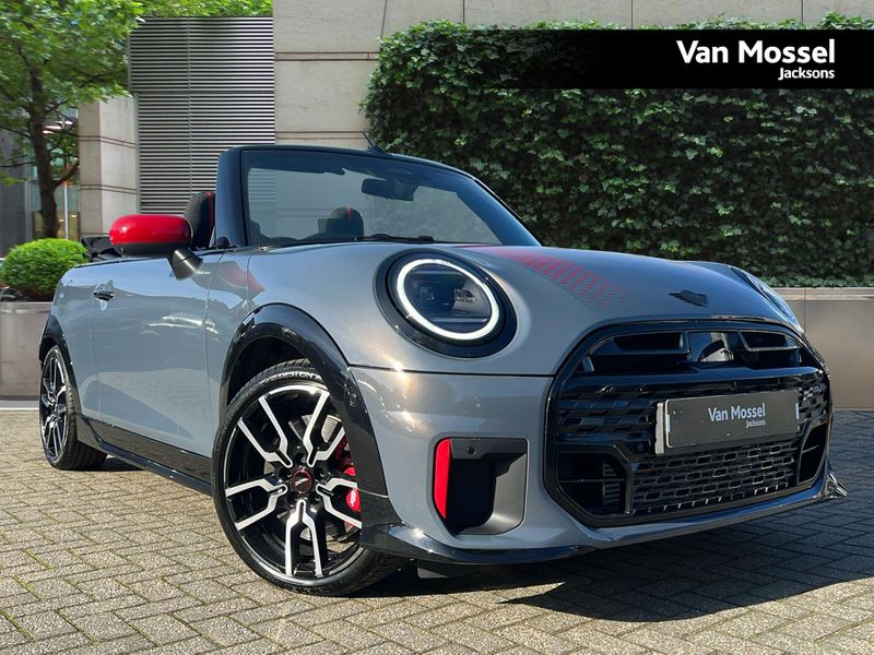 MINI Cooper John Cooper Works