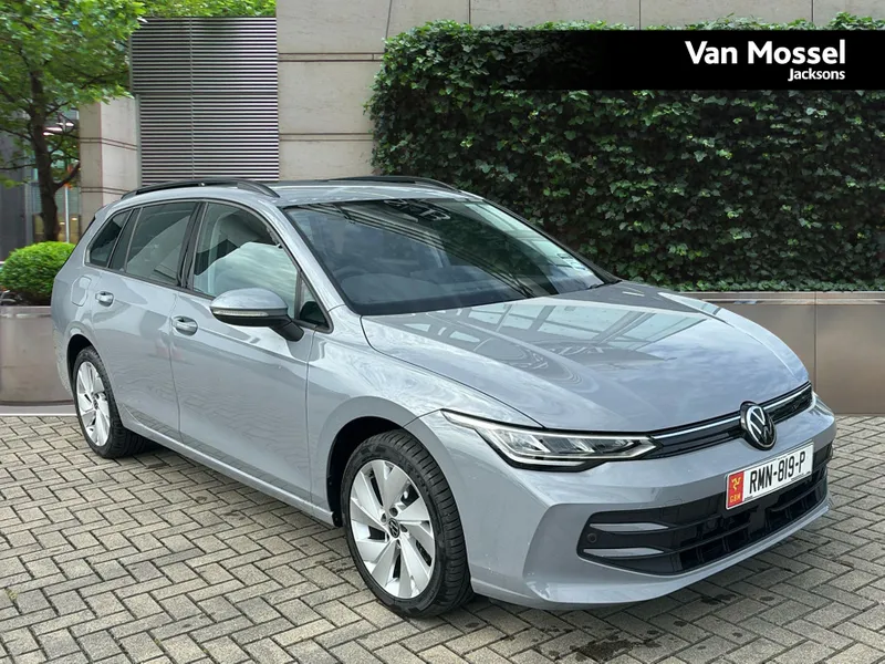 Volkswagen Golf Life